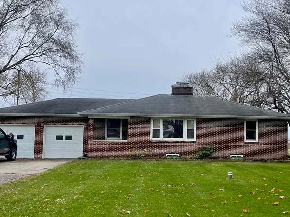 1967 County Road 3000 N, Rantoul, IL 61866