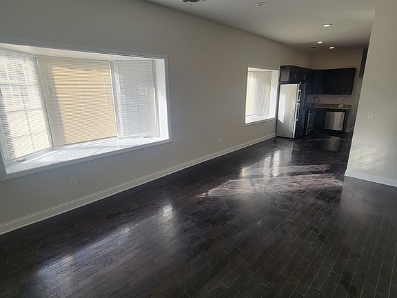 3rd image of 202 Ogden Ave APT 3