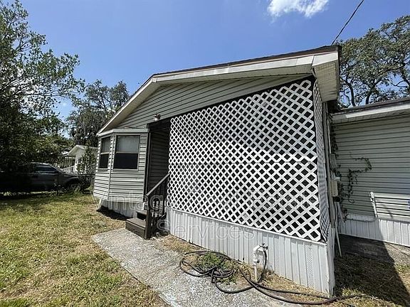 3rd image of 6212 N 44th St