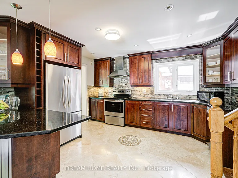 98 Weldrick Rd W — Photo 11