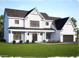 7 Mapleton Court, Clifton Park, NY 12065