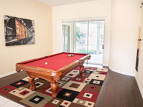 3rd image of 4808 Eaglesham Dr
