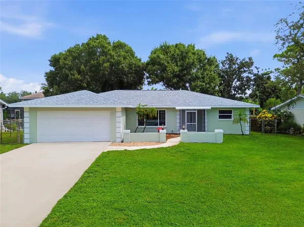 5608 4TH AVENUE NW, BRADENTON, FL 34209