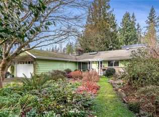 3844 NE 185th St, Lake Forest Park, WA 98155