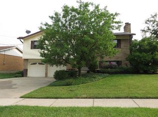 4294 Westwood Northern Blvd, Cincinnati, OH 45211