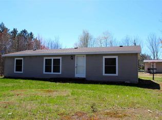 7468 Traverse Rd, Thompsonville, MI 49683