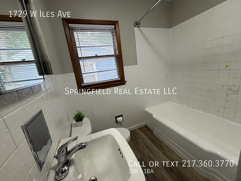 1729 W Iles Ave — Photo 8