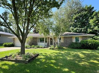 27410 Lotus Ln, Elkhart, IN 46517