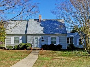 802 Woodland Rd, Statesville, NC 28677