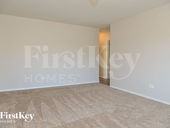 5th image of 744 Newell Ave