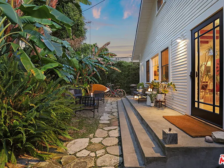1510 Electric Ave — Photo 44