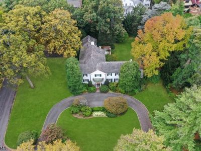 1 SLOPE DRIVE, Short Hills, NJ, 07078