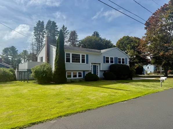 1 Dean Way, Cape Elizabeth, ME 04107