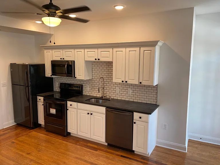 303 Rivermont Ave — Photo 11