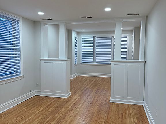 3rd image of 2214 W Medill Ave Unit 2