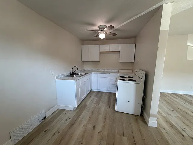 910 Richland St #A — Photo 3