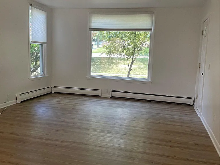 434 S Hickory St #2 — Photo 5