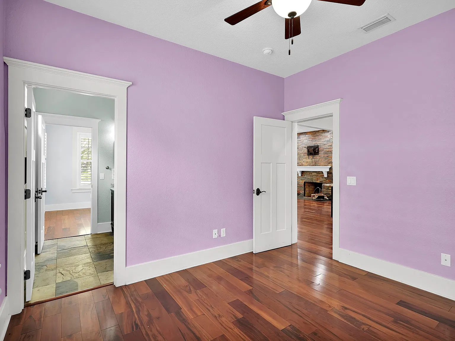 3 bed, 2.5 bath, 1860 sqft, $3,000 — Photo 4