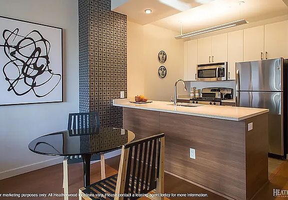 4th image of 544 Union Ave APT 3V
