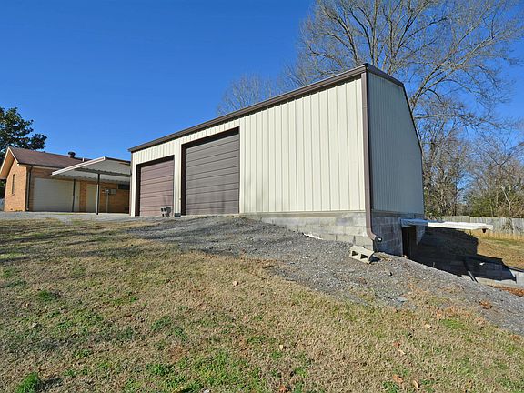 5th image of 1271 Hillwood Dr
