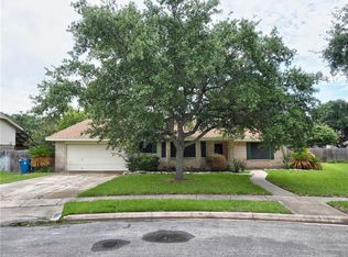 2208 Aspen Dr, Portland, TX 78374