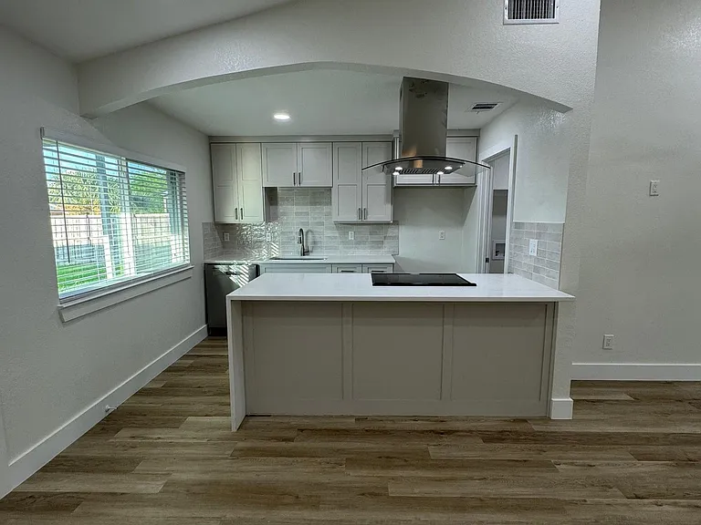 625 Camilla Ln #625 — Photo 11