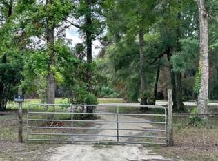815 NE 188th Ave, Old Town, FL 32680