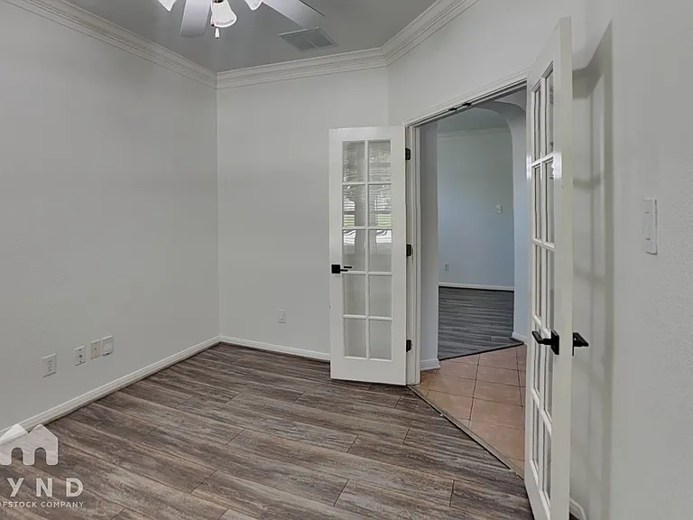2809 Winding Shore Ln — Photo 16