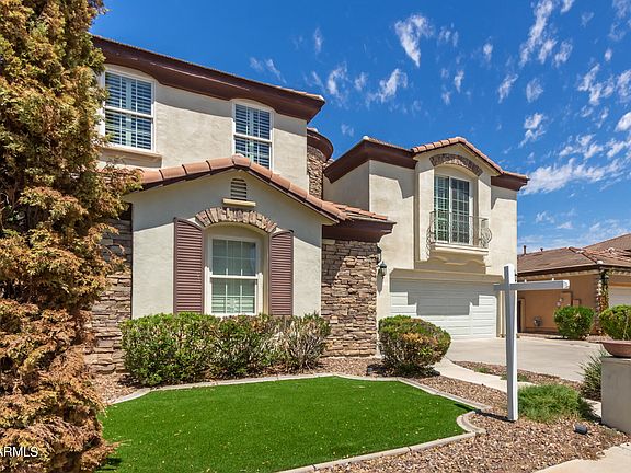 2nd image of 914 E MEAD Drive