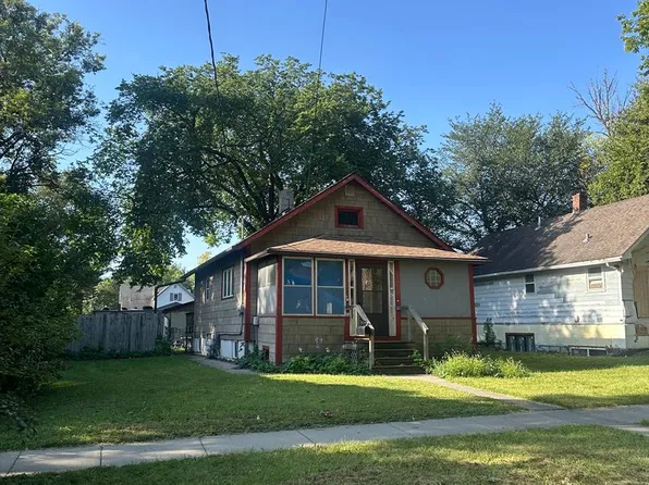1514 4th Ave N, Fargo, ND 58102