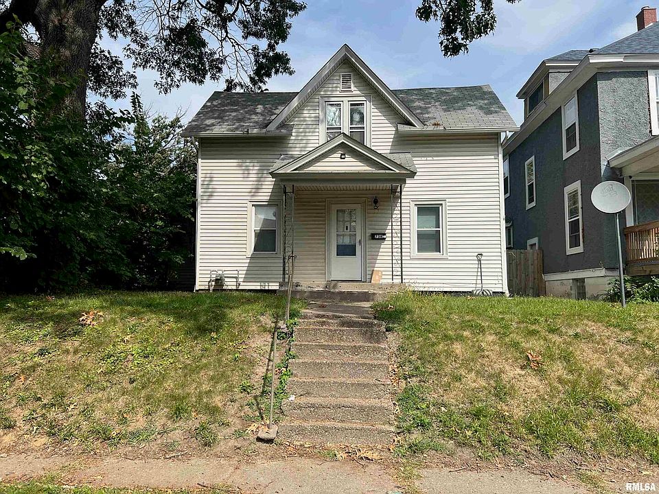 1st image of 738 W 14th St