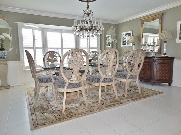 5th image of 5679 Country Lakes Dr