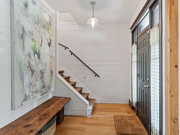 2nd image of 2522 N Springfield Ave