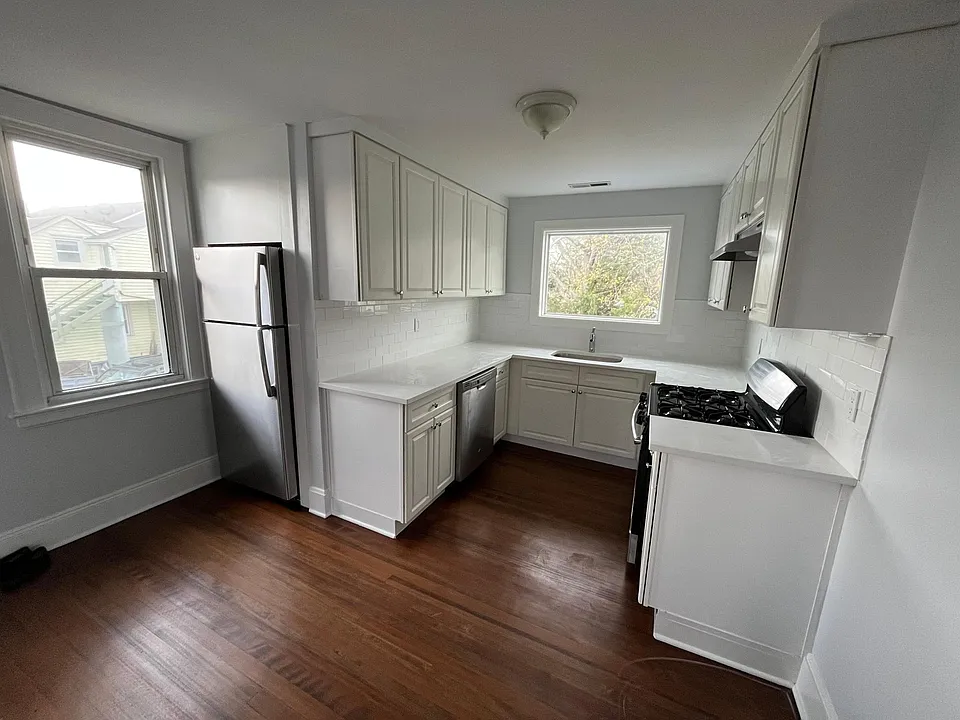 70 Cos Cob Ave #2