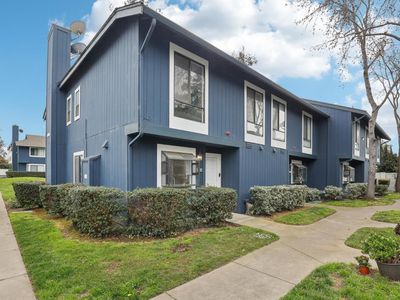 6165 Thornton Ave APT D, Newark, CA, 94560