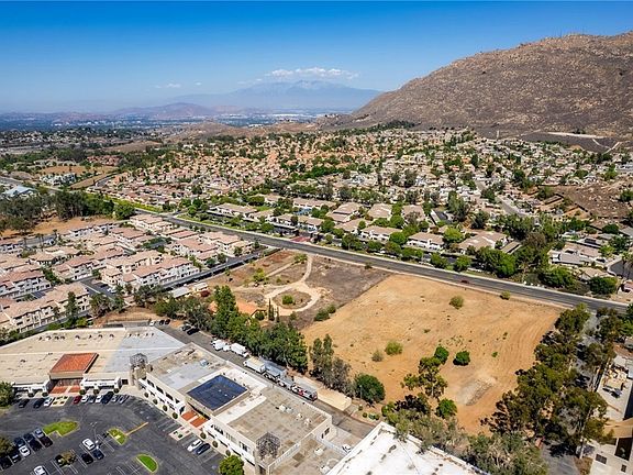4th image of 21665 Box Springs Rd Lot 2