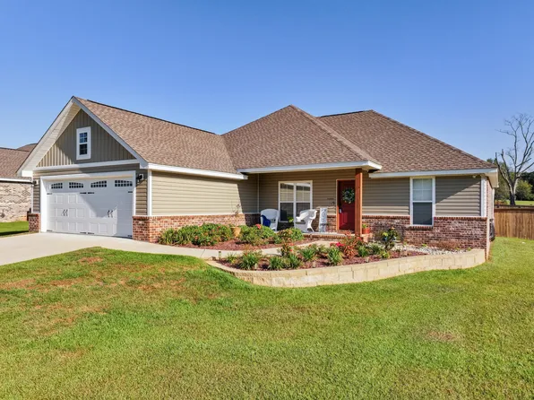 30 N Slade Rd, Sumrall, MS 39482