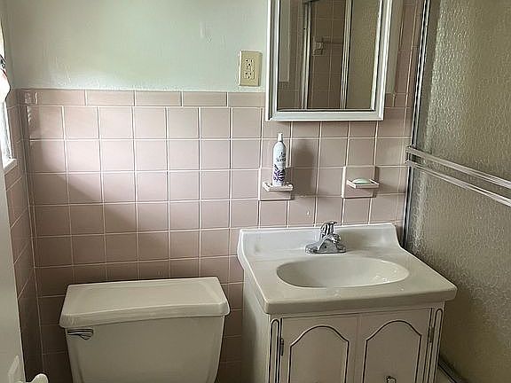 5th image of 13 Ridge Rd Unit R
