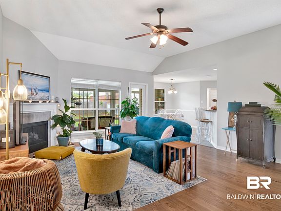 5th image of 8653 Caballo Ct