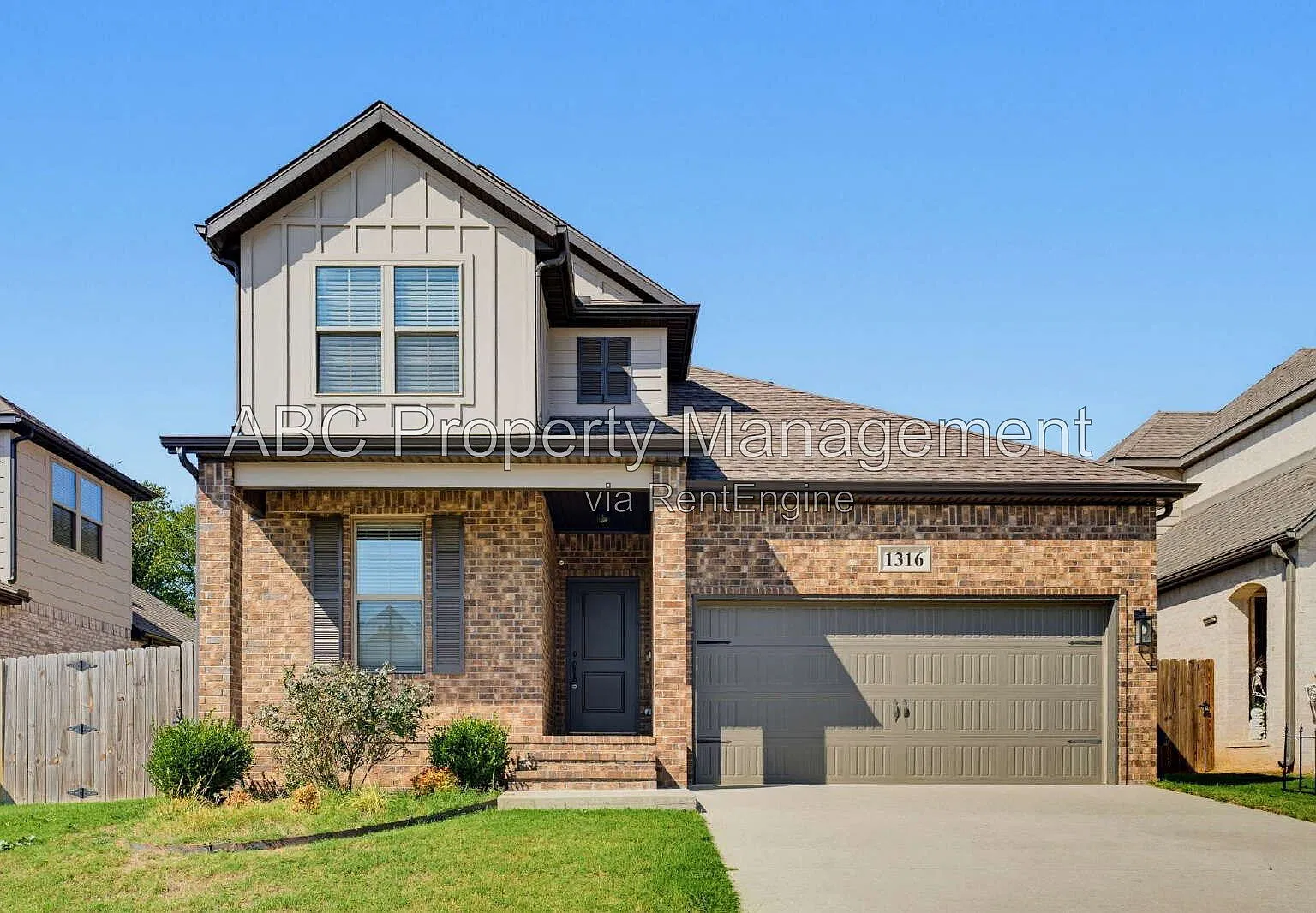4 bed, 3.0 bath, 1879 sqft, $2,200 — Photo 1