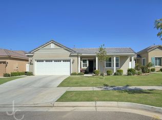 14512 Yellow Lupine Dr, Bakersfield, CA 93314