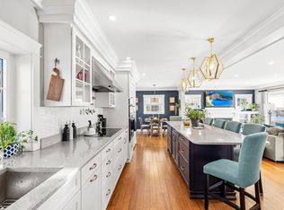 249 Elsinore St, Concord, MA 01742