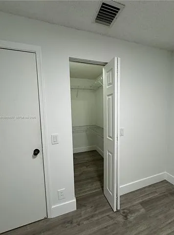 4136 Pine Ridge Ln — Photo 10