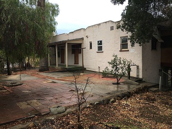 2nd image of 18051 Sumner Ave