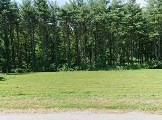 90 Valley St, Glen Rock, PA 17327
