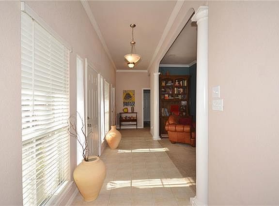 2nd image of 160 Royal Park Ln