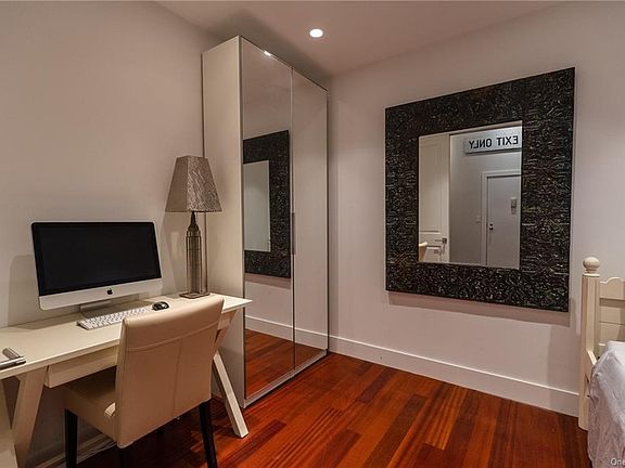 5th image of 1 Landmark Sq APT 103
