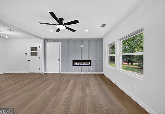 3rd image of 4128 Lindsey Dr