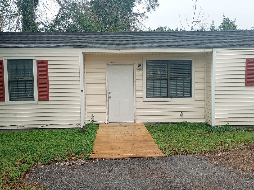 2nd image of 1916 Battle Row APT C