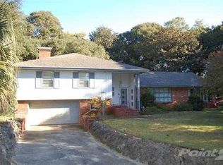 1319 Prince William Rd, North Myrtle Beach, SC 29582